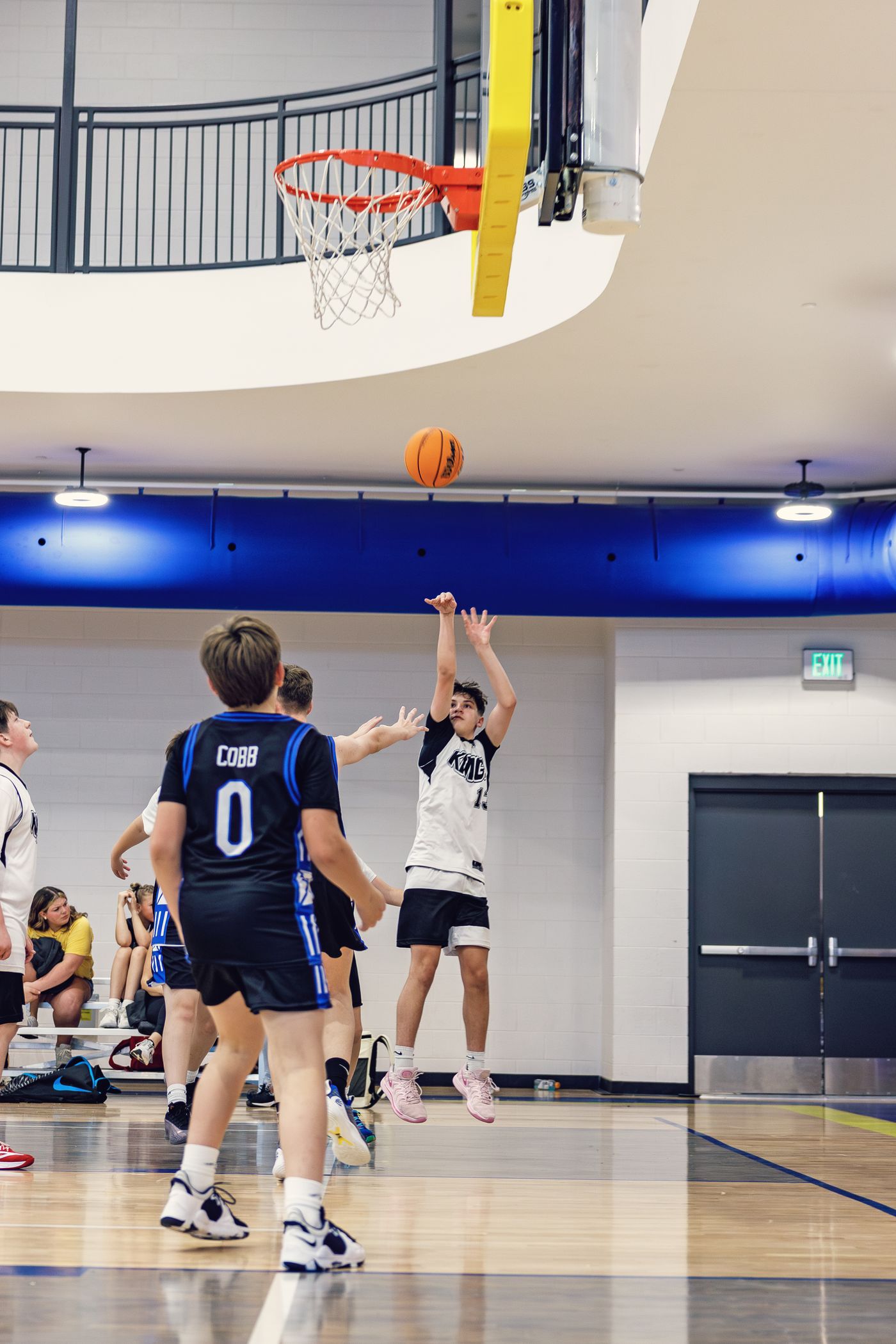 Kings player shooting near the free-throw line.